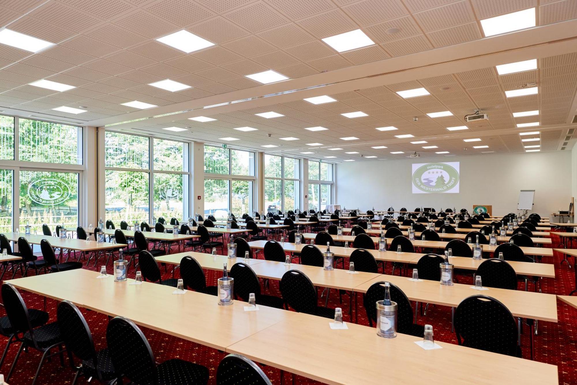 Hotelpark Der Westerwald Treff Oberlahr Екстериор снимка
